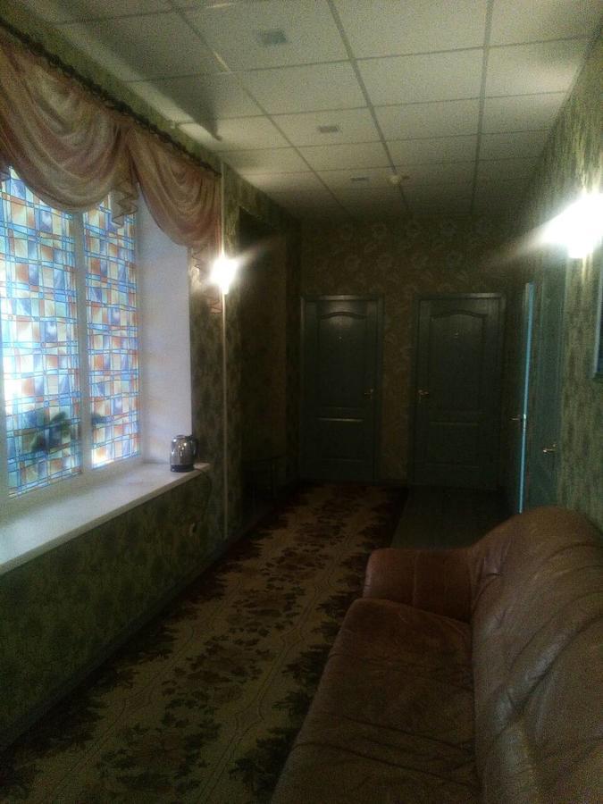 EuroLux Hotel Poltava Extérieur photo