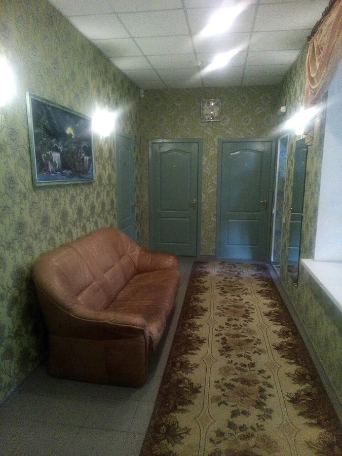 EuroLux Hotel Poltava Extérieur photo