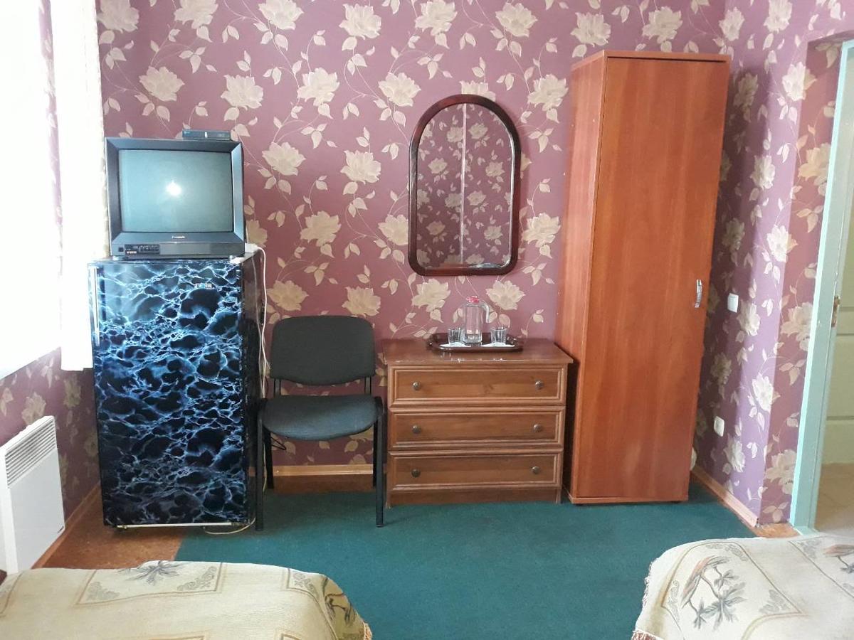 EuroLux Hotel Poltava Extérieur photo