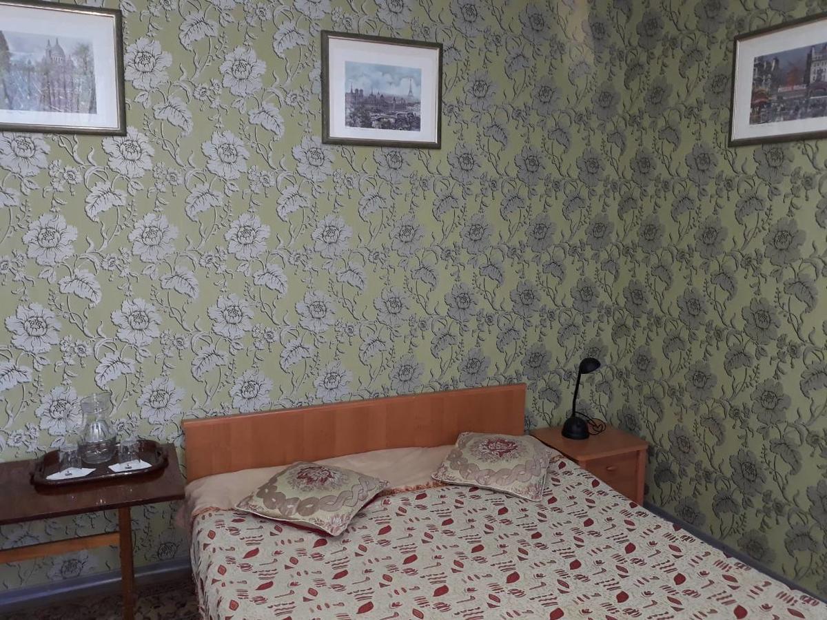 EuroLux Hotel Poltava Extérieur photo