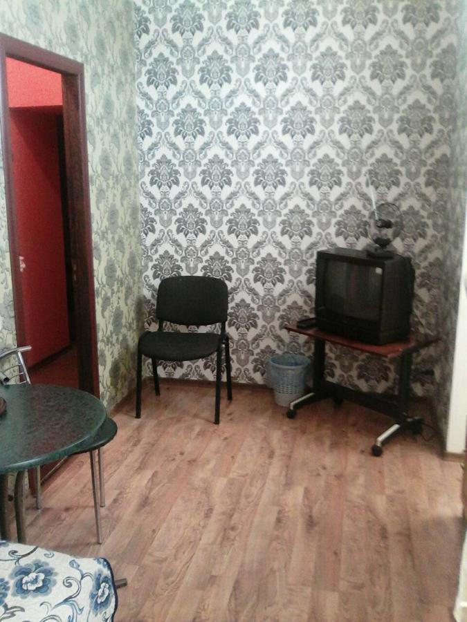 EuroLux Hotel Poltava Extérieur photo